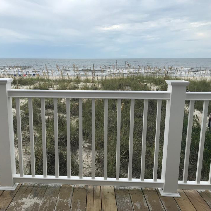 Beachfront deck with Liberty Rail system and ocean view